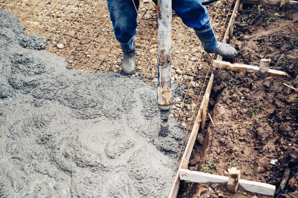 Több mindentől függ, hogy az elkészült betonfelületre mikor léphetünk rá.